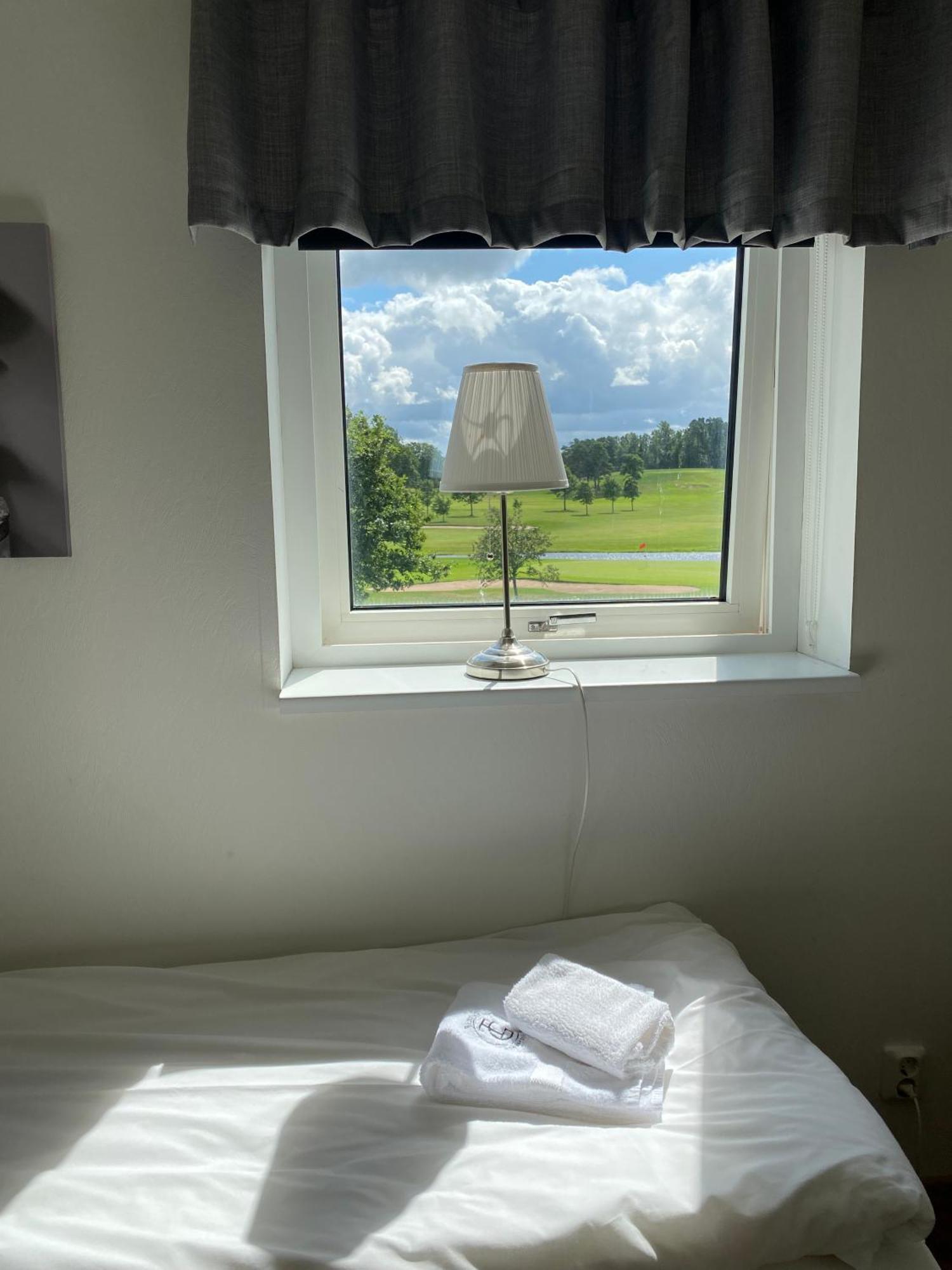 Halmstad Toennersjoe Golf Eldsberga Екстериор снимка